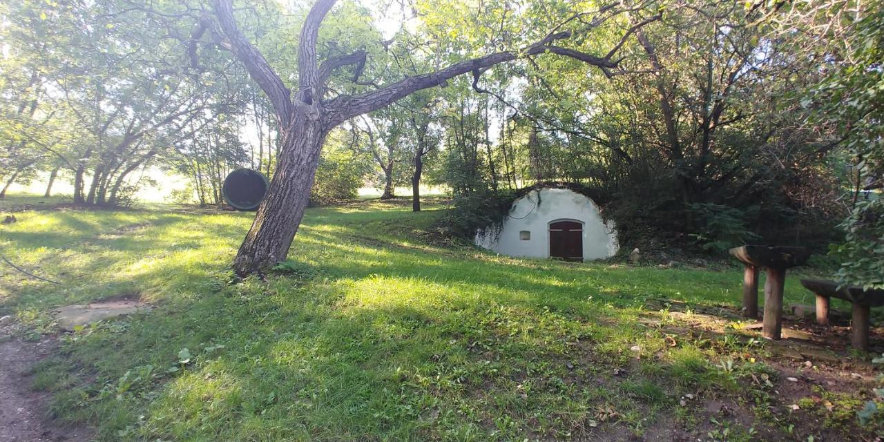 Ubytovani Marketa Perná Exterior photo